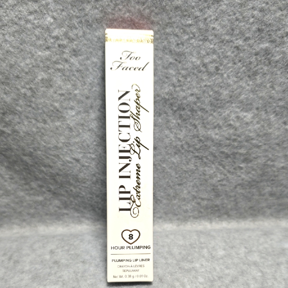 Too Faced Lip Injection Extreme Lip Shaper - Plum